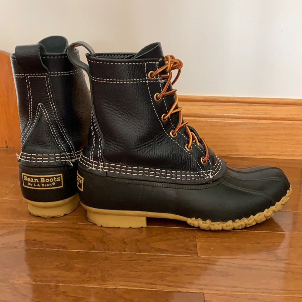 L.L. Bean boots 8 navy blue ll bean